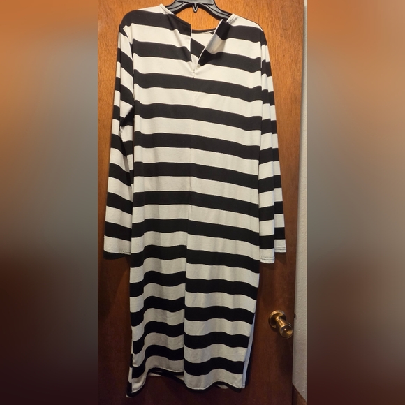 Eloquii Black & White Striped Ruched Midi Dress SzL - Picture 6 of 7